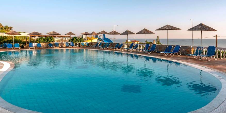 Séjour 4J/3N pour 2 Personnes en Crète, Hôtel 4★, Restauration Inclus, Spa & Parc Aquatique, Plusieurs Dates - Ex : Du 22/10 au 25/10