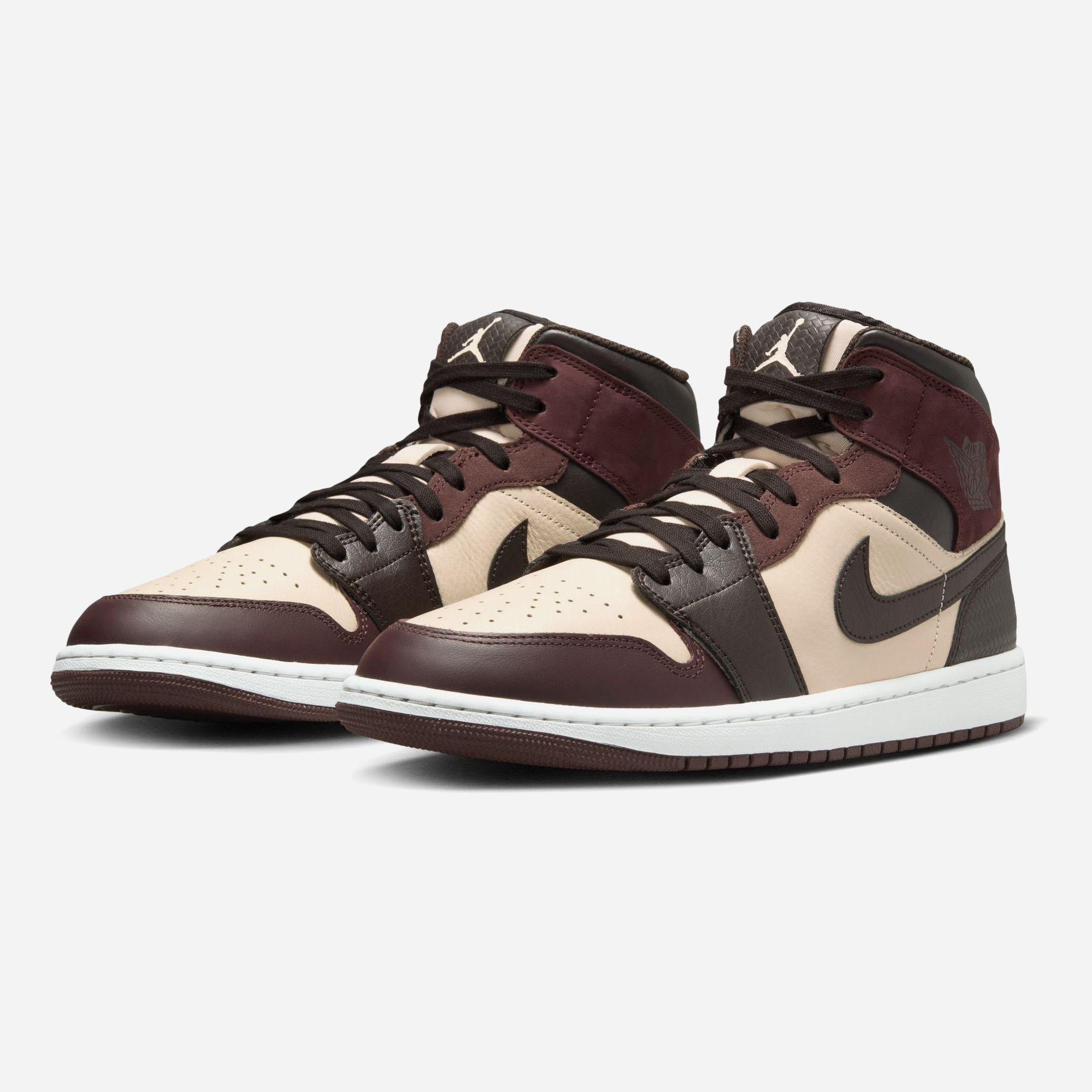 Sneakers Nike Air 1 Mid SE en cuir, marron et beige - Du 36.5 au 38.5