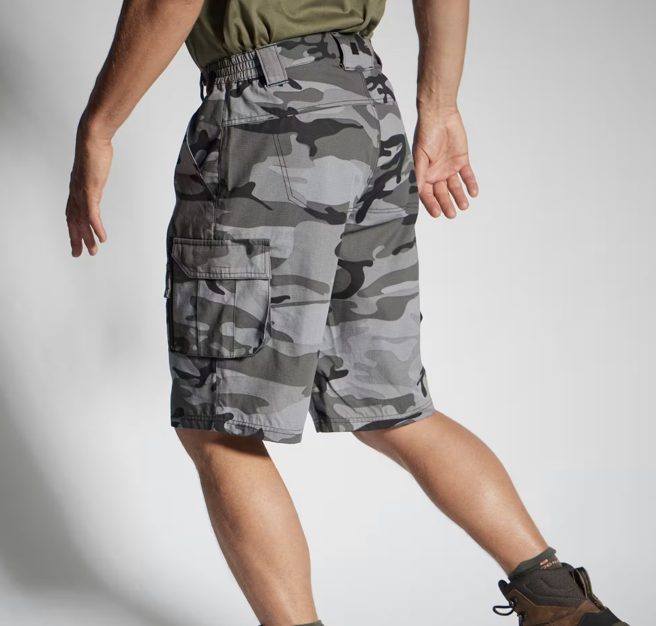 Bermuda Cargo 500 Camo Woodland Noir Solognac - Tailles du S au XXXL