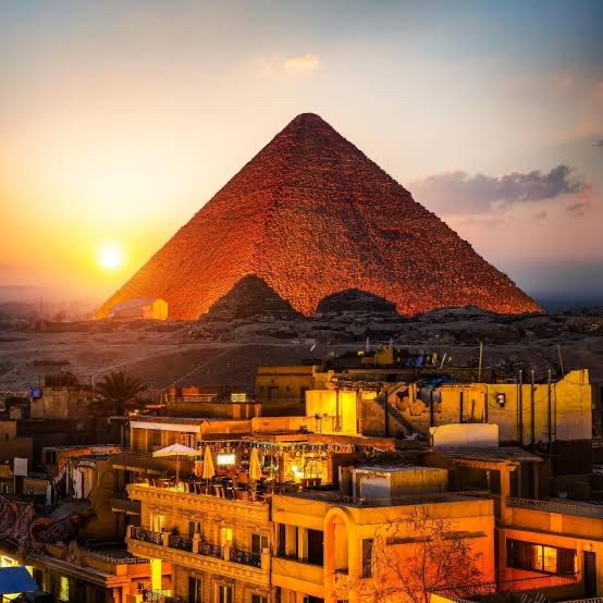 Séjour-Circuit 15J/14N en Égypte pour 2P, Vol AR + pension complete + activités selon programme (visites, croisière…) Ex : du 4 au 18/09