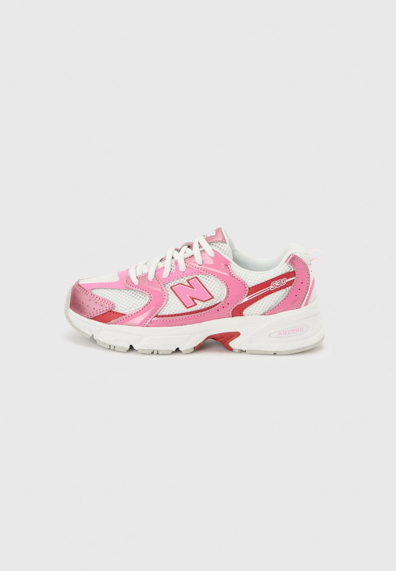 Chaussures New Balance 530 - Rose (du 37 au 39)