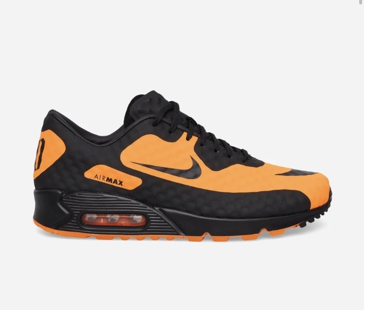 Baskets Nike Air Max 90 Hypervenom - Plusieurs tailles disponibles