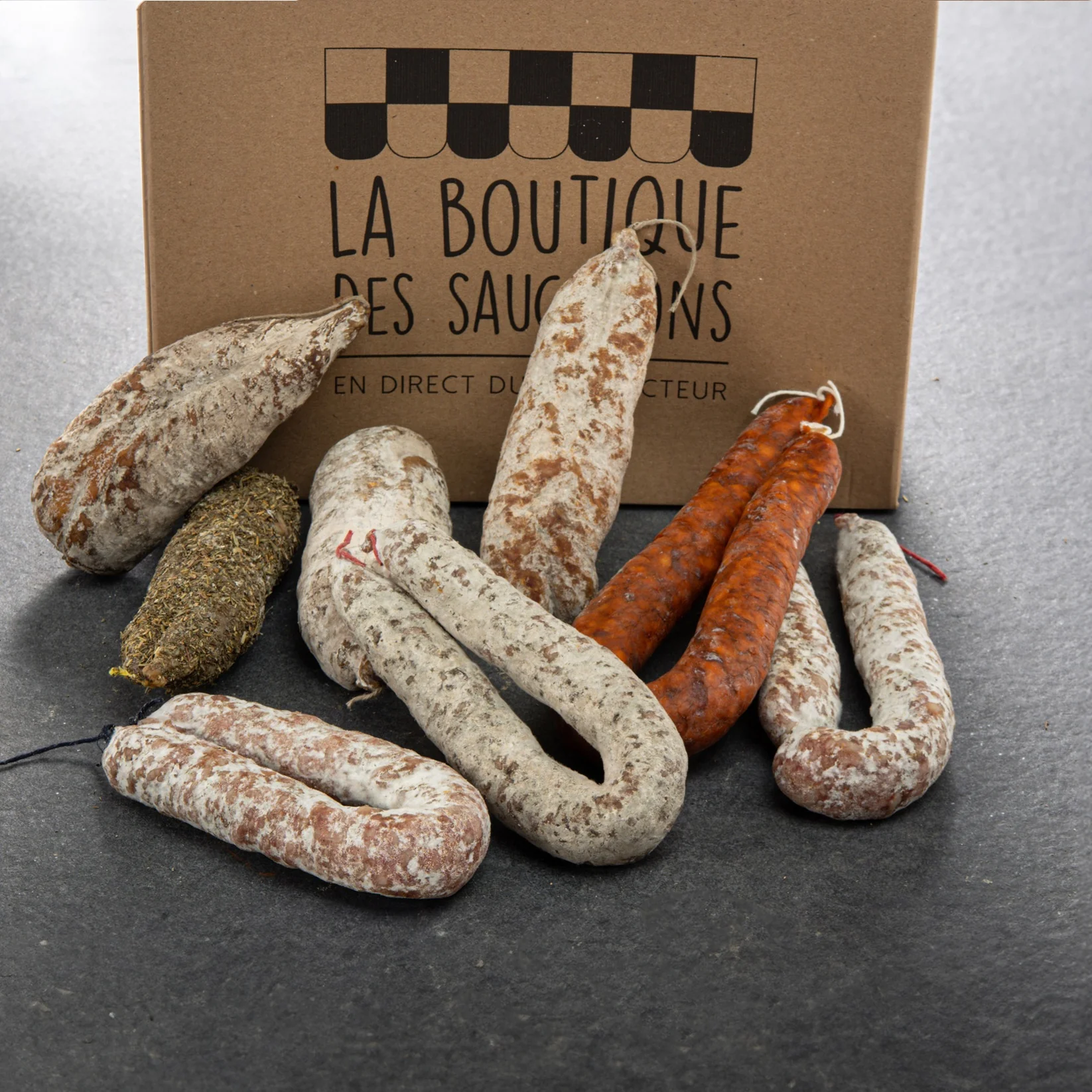 Panier de 2 Kg de Saucissons Déclassés Anti-Gaspi - Assortiment Artisanal, Provenance Ardèche